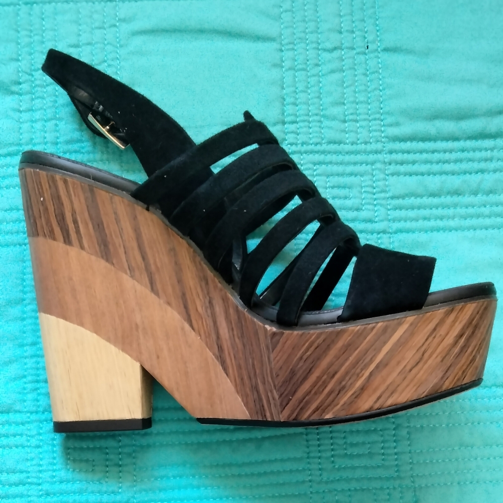 Vince Camuto "ONIA" Black Strappy Suede Platform Sandals - Women - Picture 2 of 6